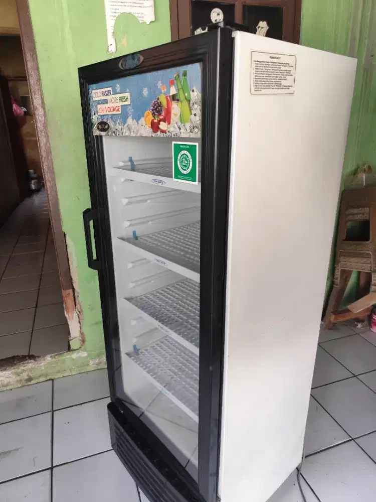 Showcase 4 Rak Frigigate SCA 200 G/LV kapasitas 200 liter low watt