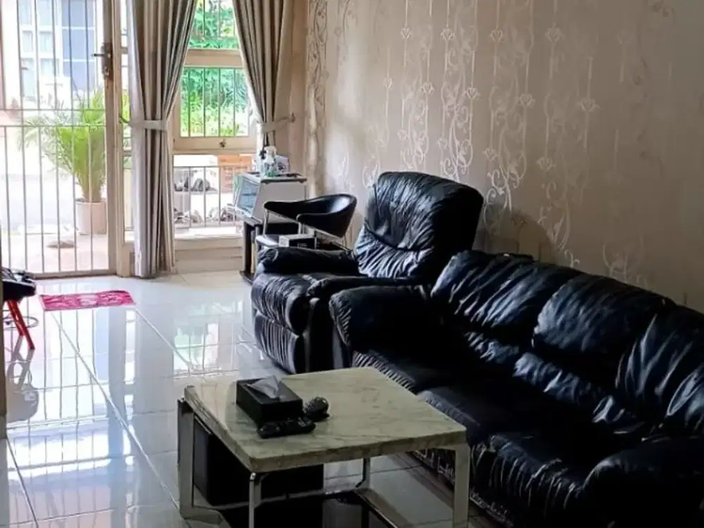 Dijual Cepat Rumah 2lt  Bagus Siap Huni Cluster Starling The Springs Gading Serpong