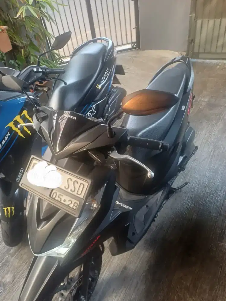 Honda beat deluxe