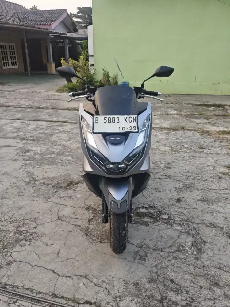 JUAL HONDA PCX 2024 SILVER
