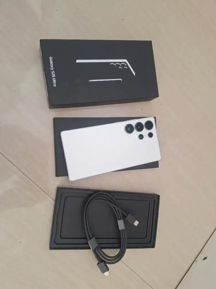 Samsung S25 ultra 5G 12/512