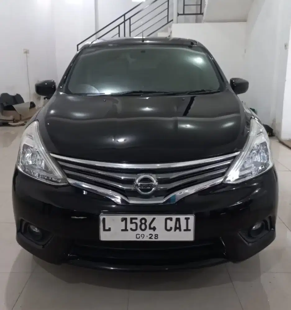 Nissan Grand Livina XV Matic 2014