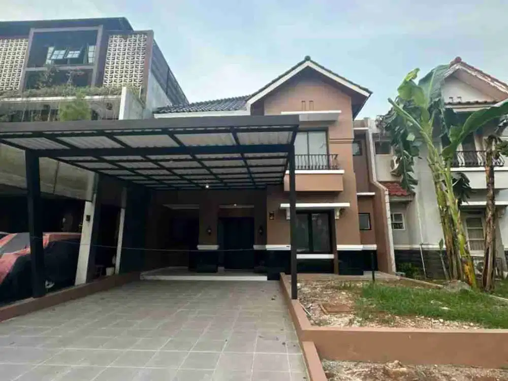 Jual cepat rumah cantik kwalitas bangunan premium like new. Kota Wisata Cibubur.