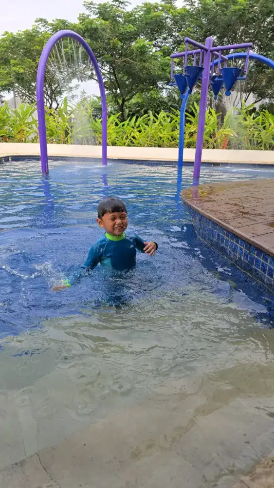 Pelatih renang 1 bulan (selama libur sekolah)