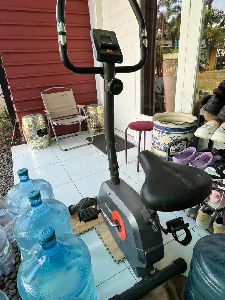 Sepeda Listrik Statis (Fitness)