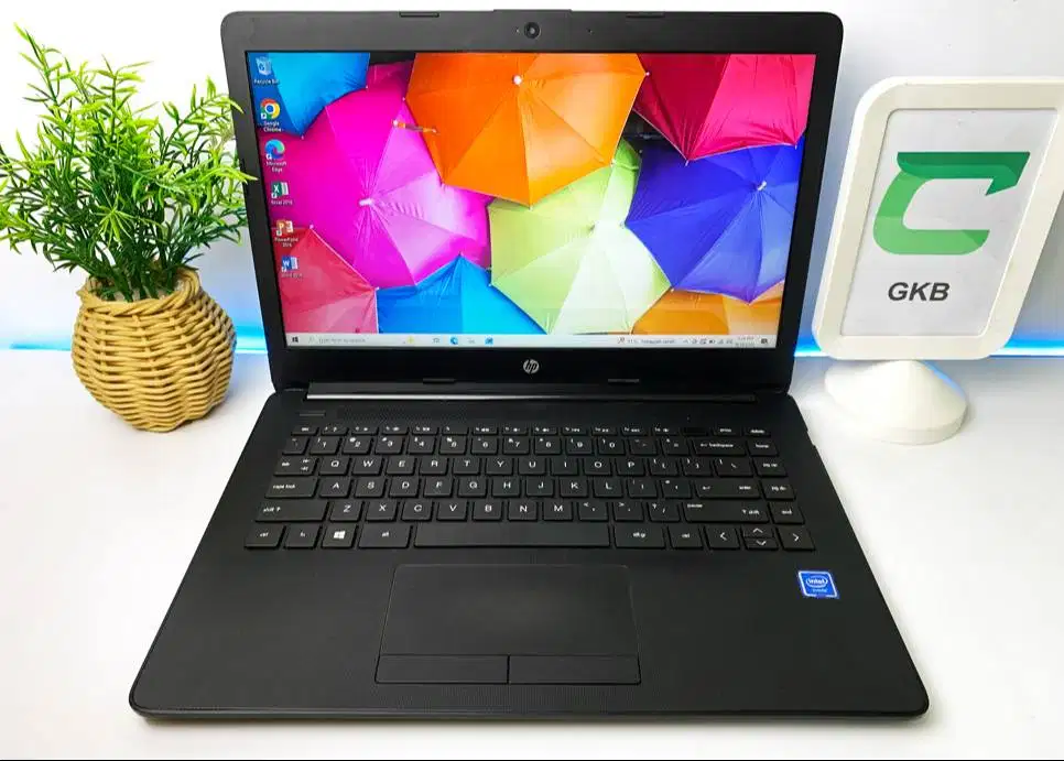 Laptop HP second ngebut sudah pakai Ssd lancar normal siap pakai