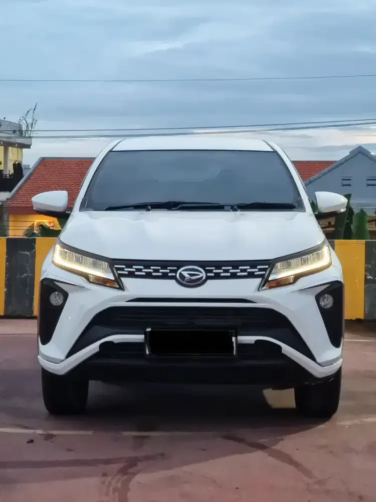 DP 25 JT New Terios 1.5 X Ads matic 2024 putih