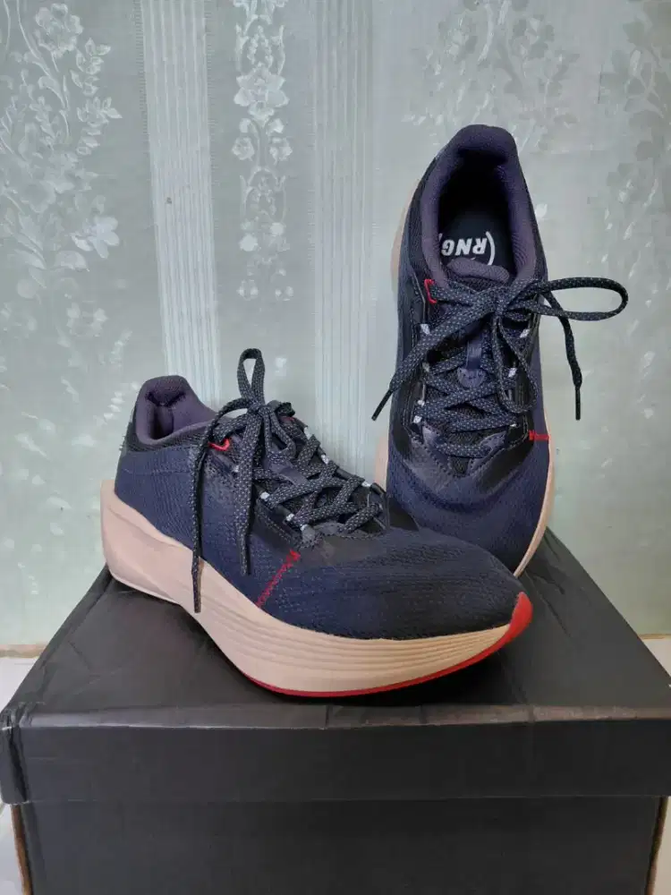 Sepatu Specs Flite 41 warna dark knight / noir blue