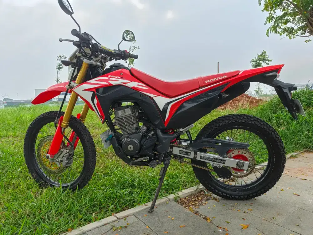 Honda CRF150L 2018 Siap Pakai Surat Lengkap