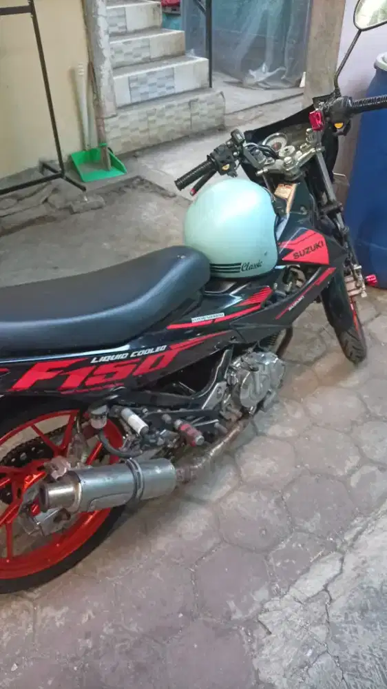 Jual cepat Suzuki Satria 2015 terawat 8 juta