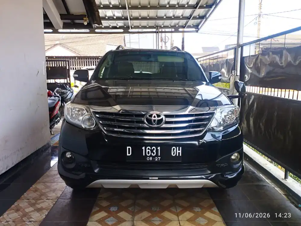 Mulus Fortuner G AT Disel