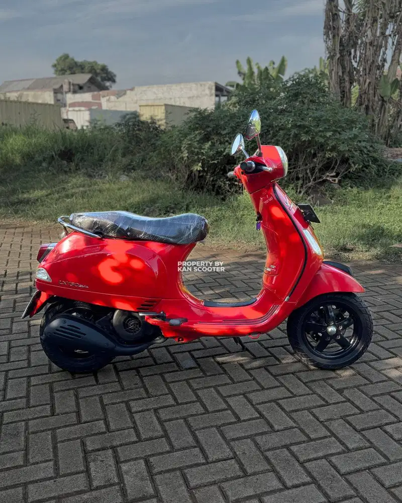 VESPA LX 150 3V 2013 TERMURAH