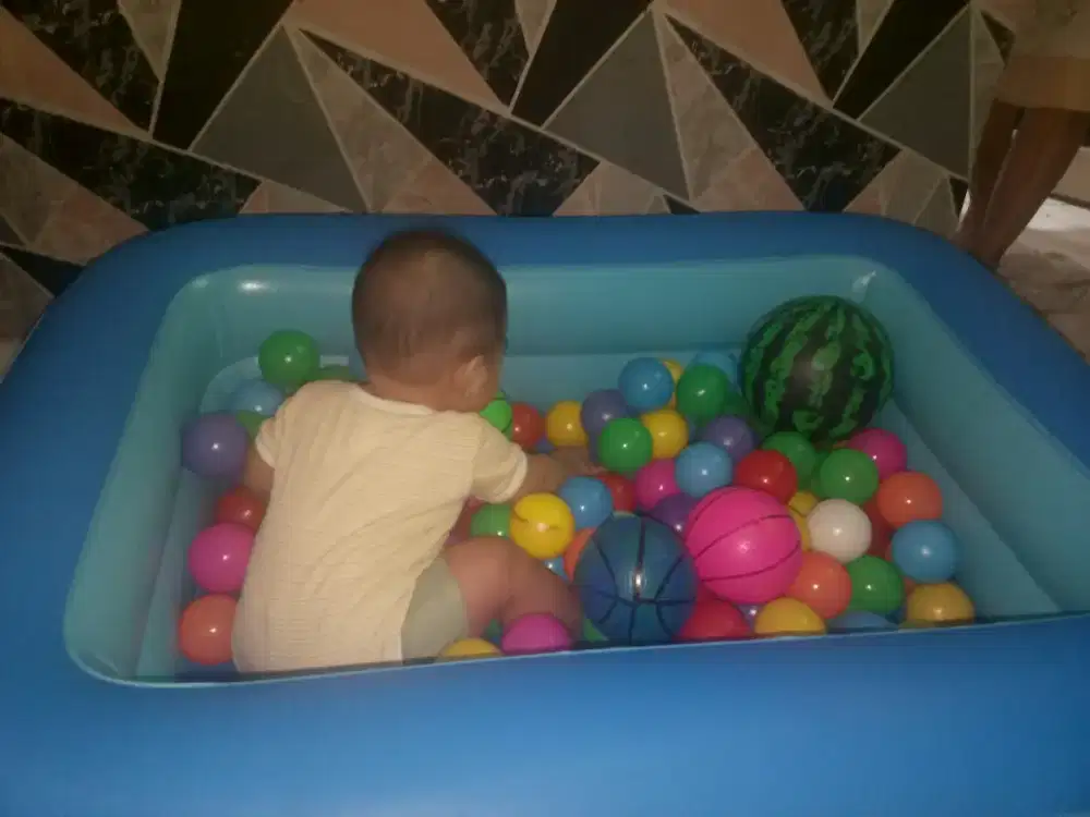 Di cari babysister secepat nya