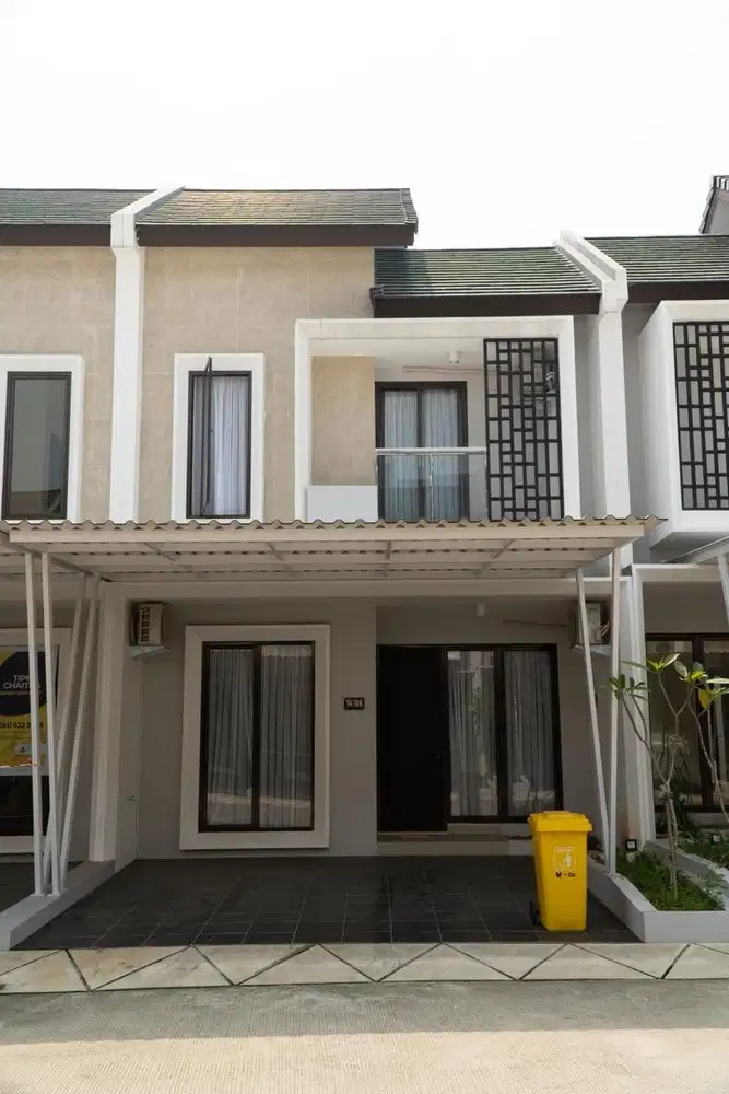 Disewakan Rumah Cantik 2 Lantai di Cibubur | Semi Furnished | Dkt Tol