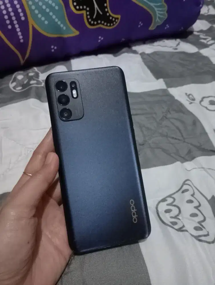 Oppo Reno 6 ram 8/128