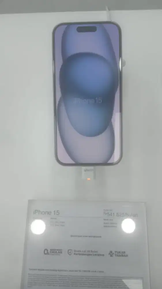 iPhone 15  128 GB