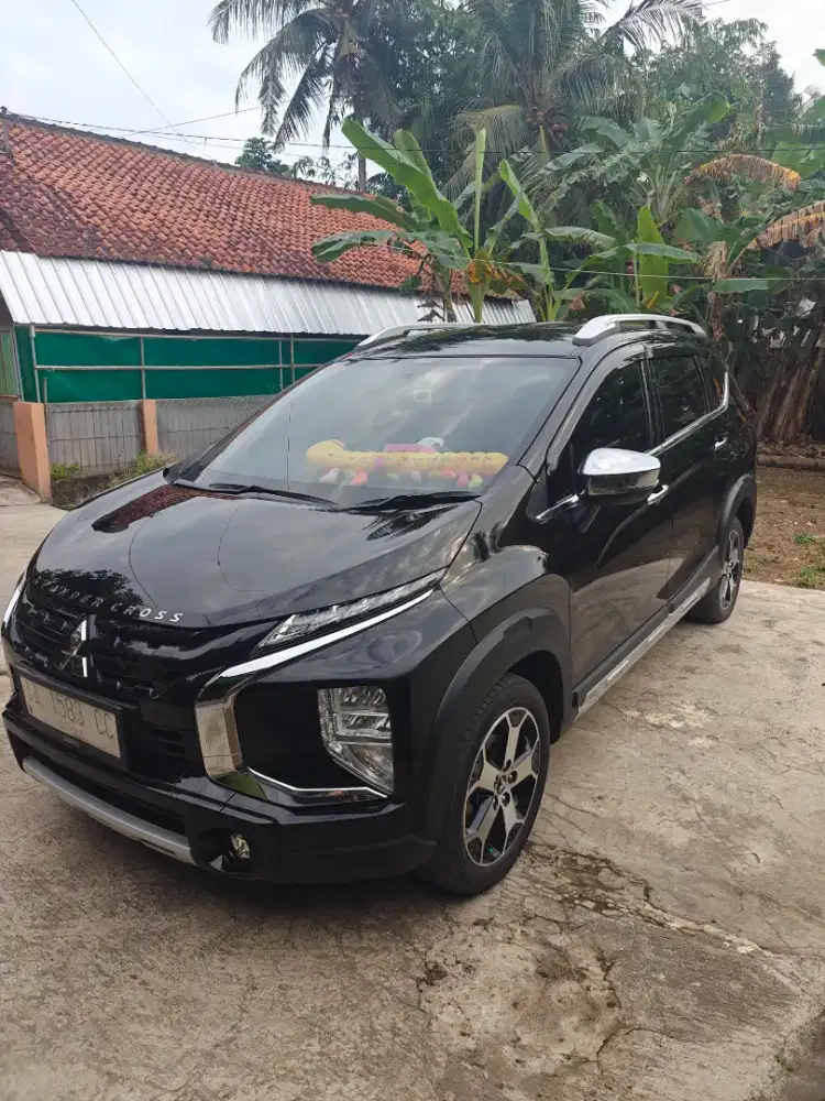 Xpander Cross 2022 Permium Package