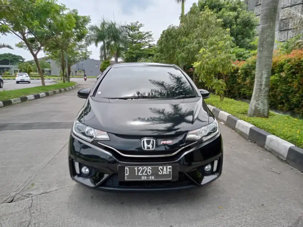 Dp 5 jt Honda Jazz RS Matic 2017
