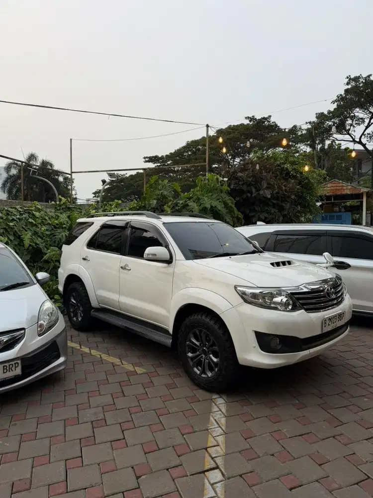 Toyota Fortuner Vnt