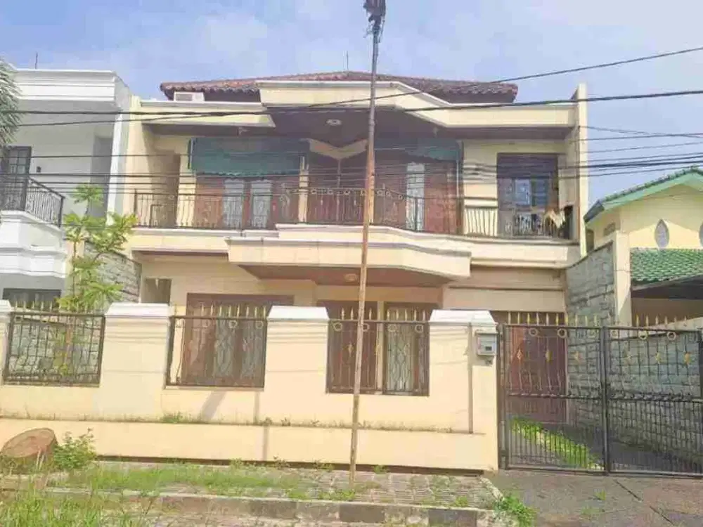 RUMAH MEWAH DI BILLYMOON PONDOK KELAPA