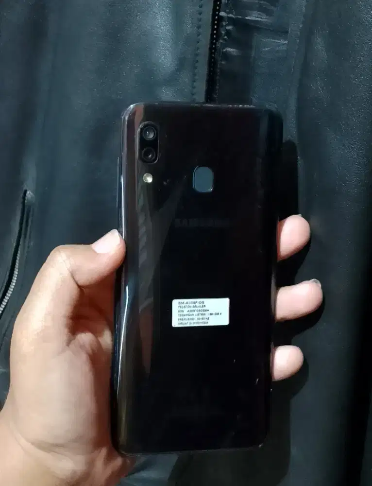 Samsung galaxy A30 ram 4/64 ori.