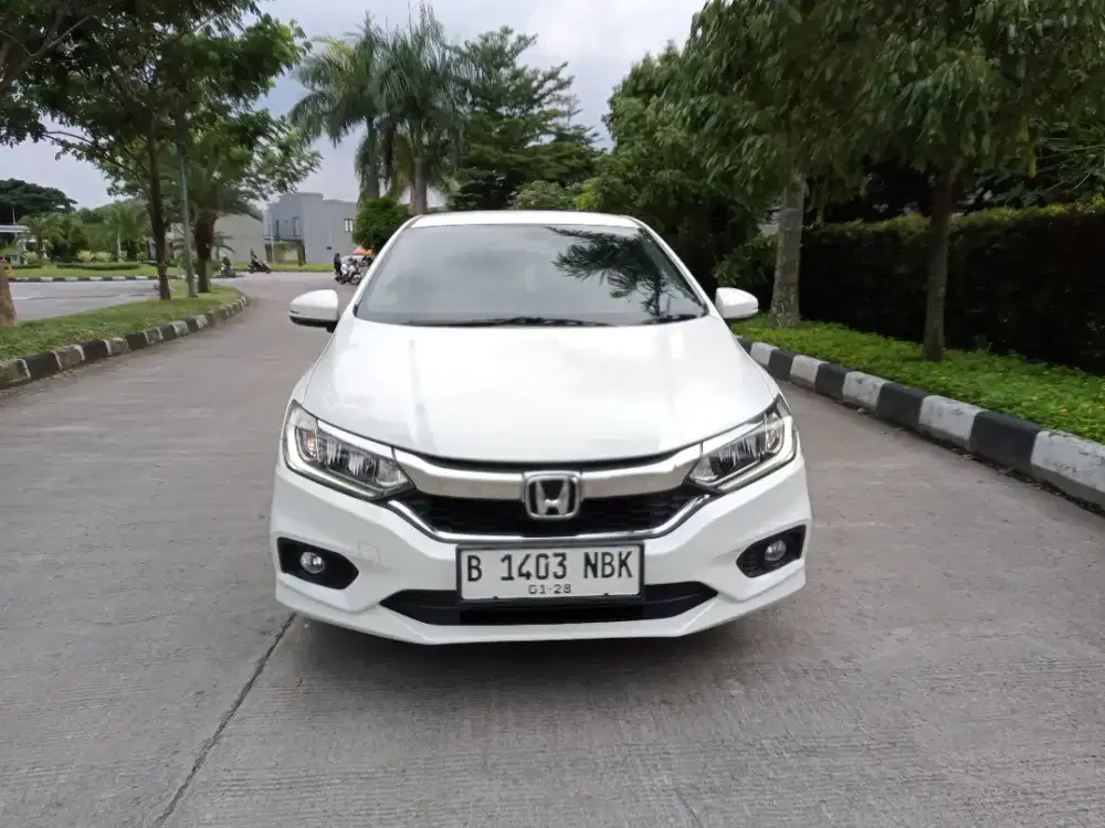 Dp 10 jt Honda City E Manaul 2017