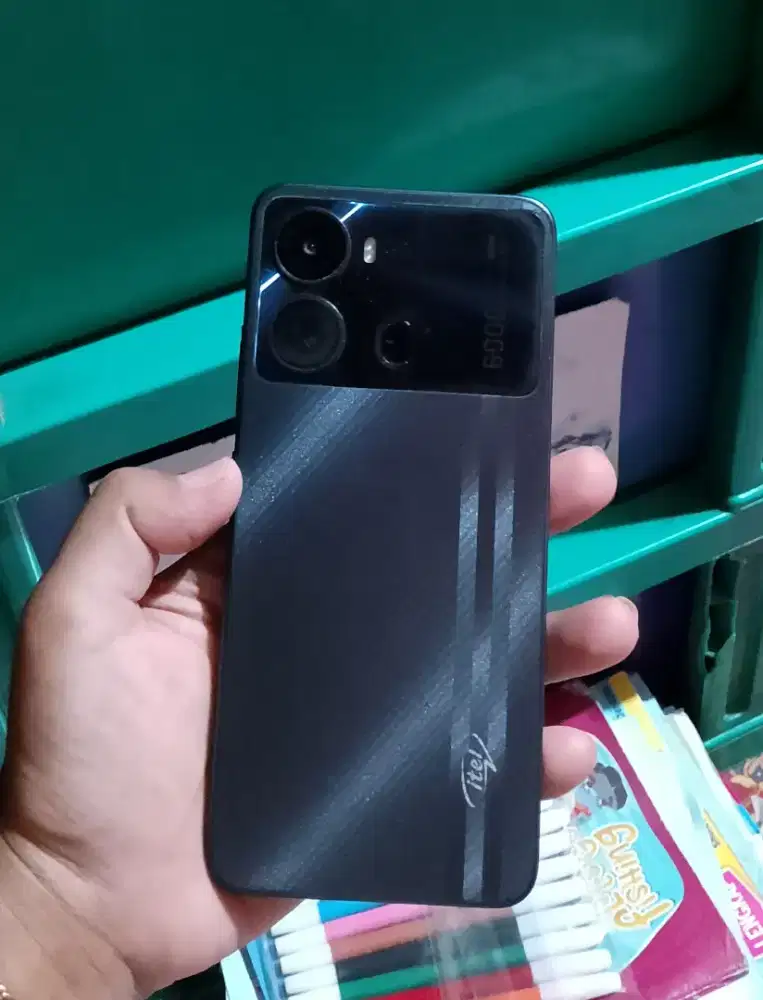 Itel P40 ram 4+4/64 ori.