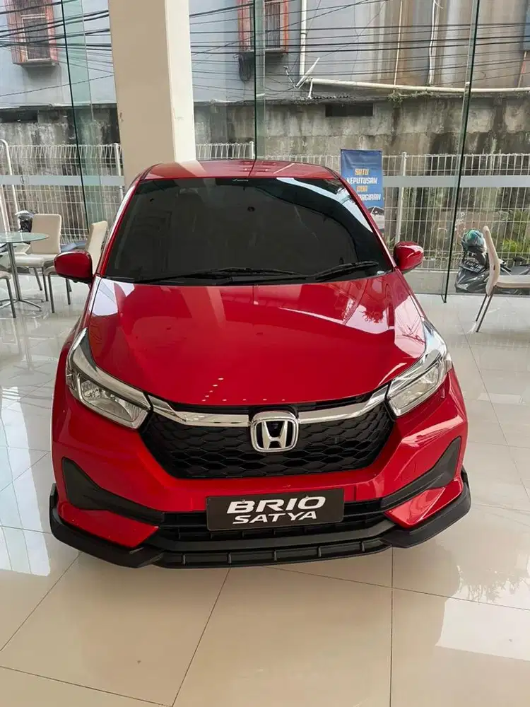 Mobil Brio Satya E SE