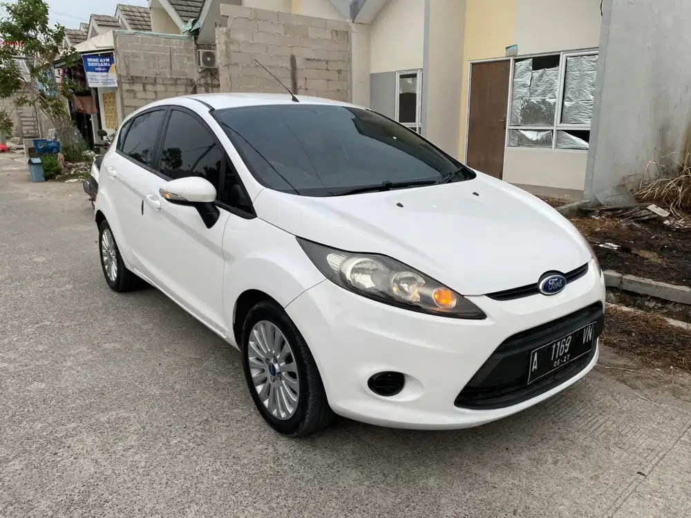 Ford Fiesta 2012 Bensin