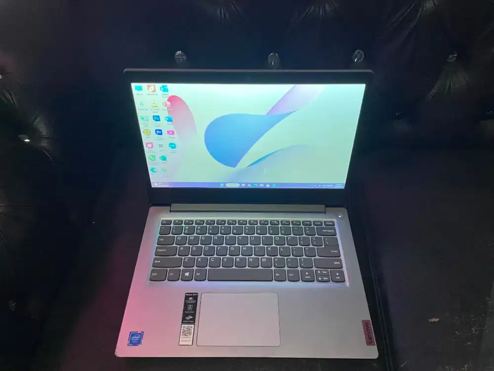 JUAL BELI LAPTOP BEKAS MATOT ATAU RUSAK MACBOOK DLL