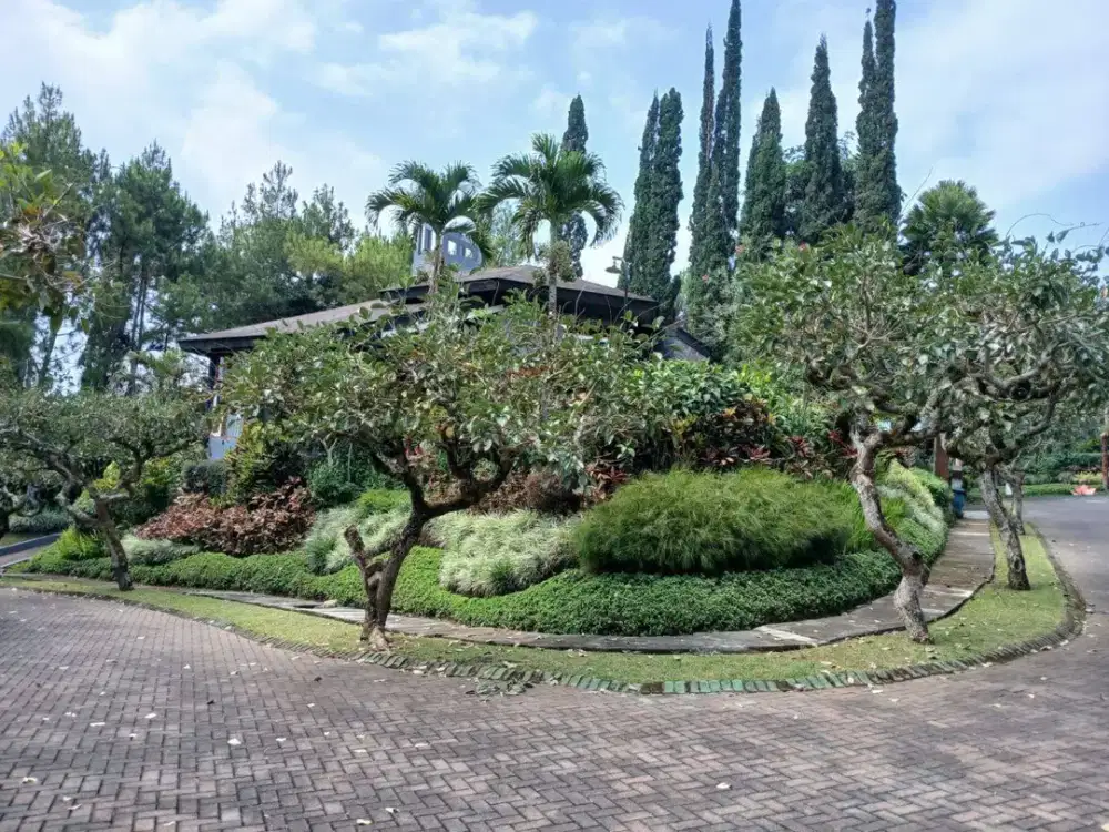 DIJUAL VILA KLUB BUNGA BATU - HOOK - FULL FURNISHED