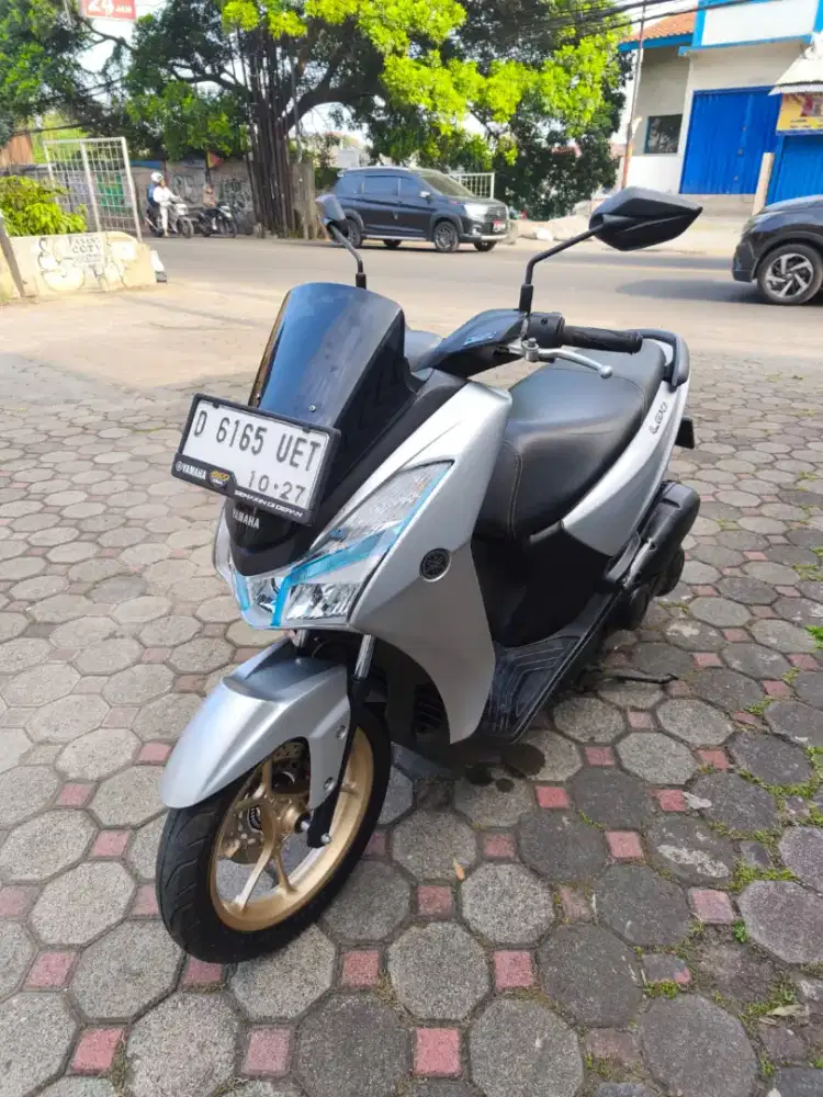 Yamaha lexi 2022 tipe S mulus