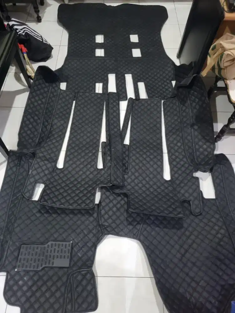 Karpet mobil Engraver Nissan Serena C26