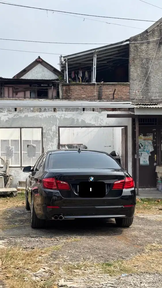 BMW 528i 2012 Bensin
