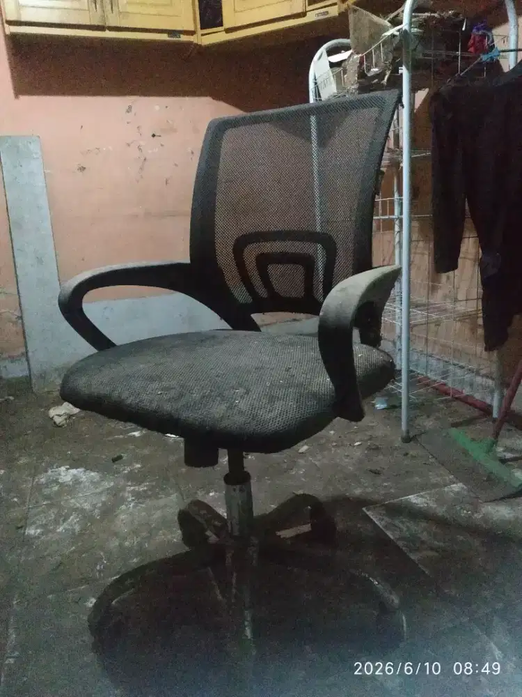 Kursi Kerja Kantor