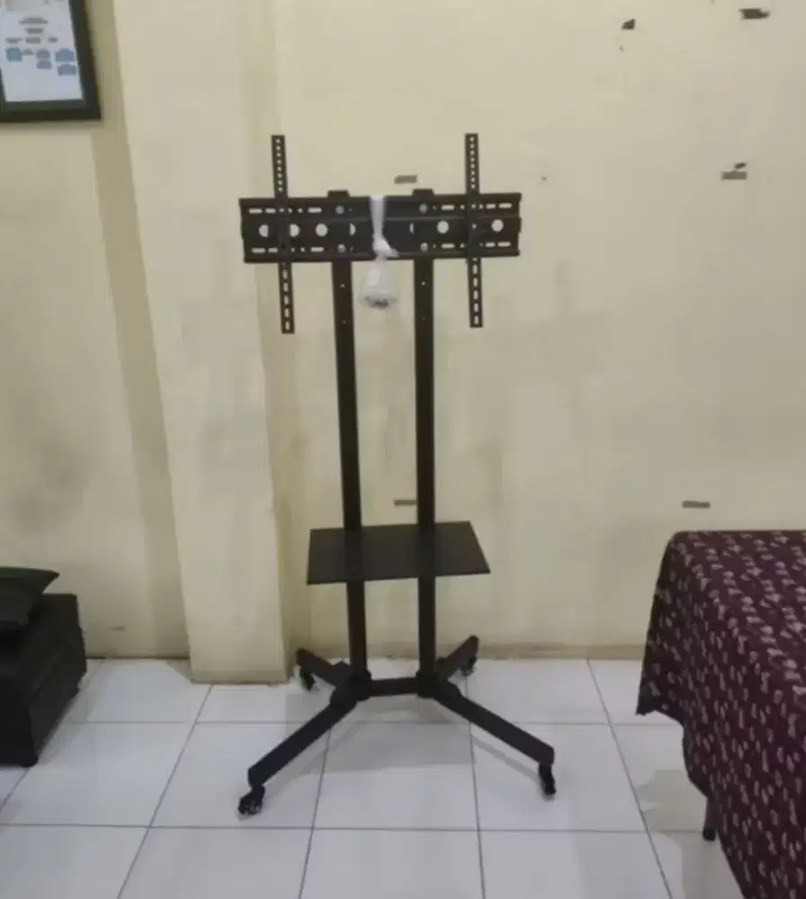 BRACKET STANDING RODA 32-65INCH