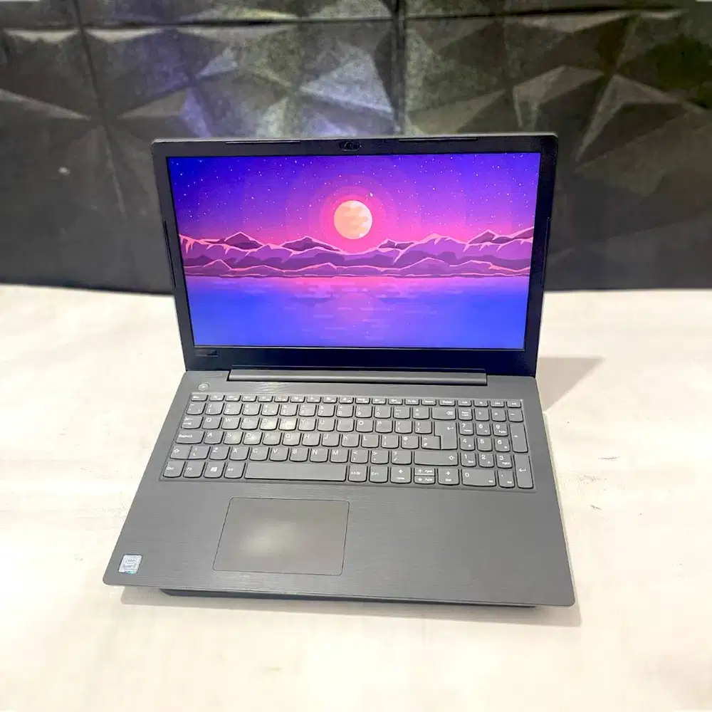 Laptop Lenovo V130-15 Intel Core i3 gen7 Ram 4GB SSD + HDD Siap Pakai