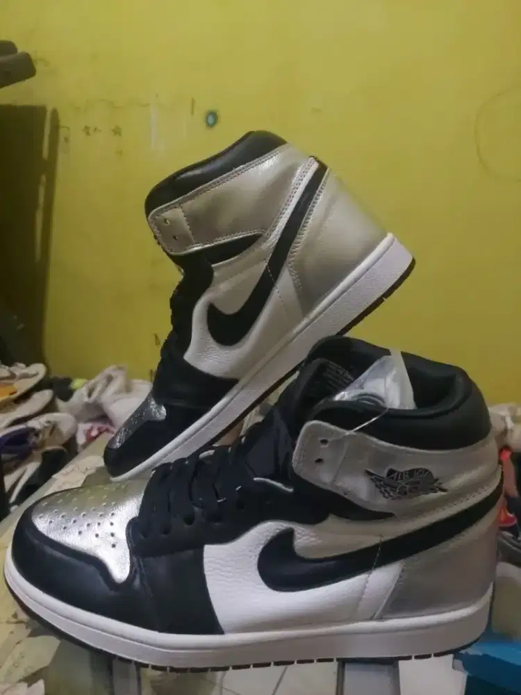Sepatu jordan retro high silver Toe size 45