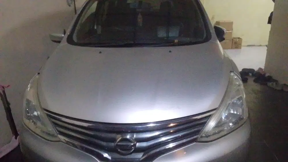 Nissan Grand livina 2013 Bensin