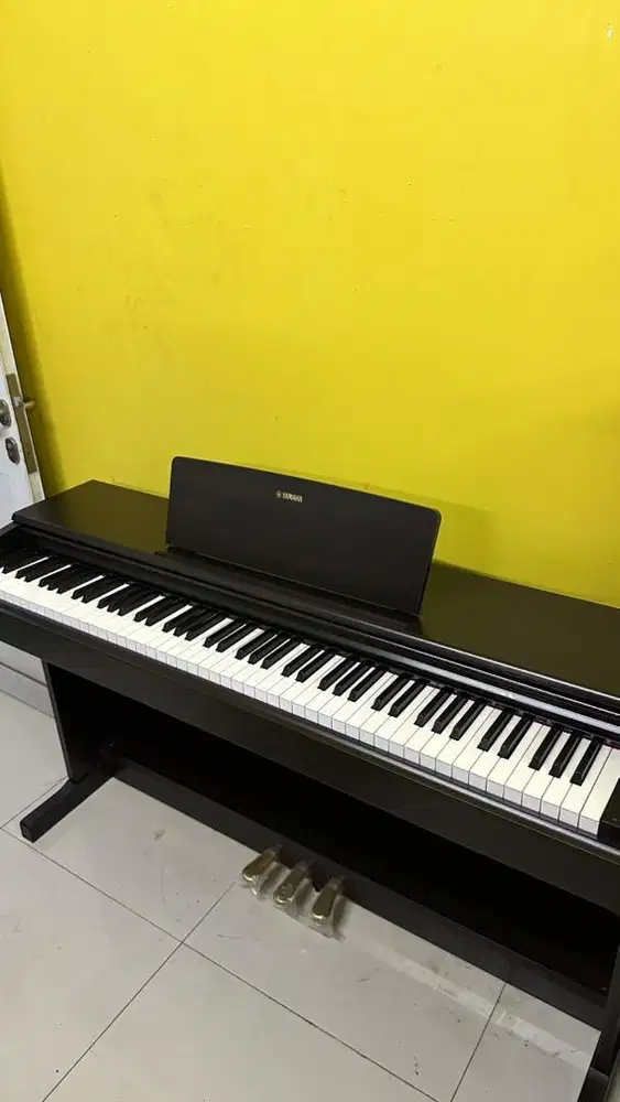 Digital Piano Yamaha Arius YDP 145