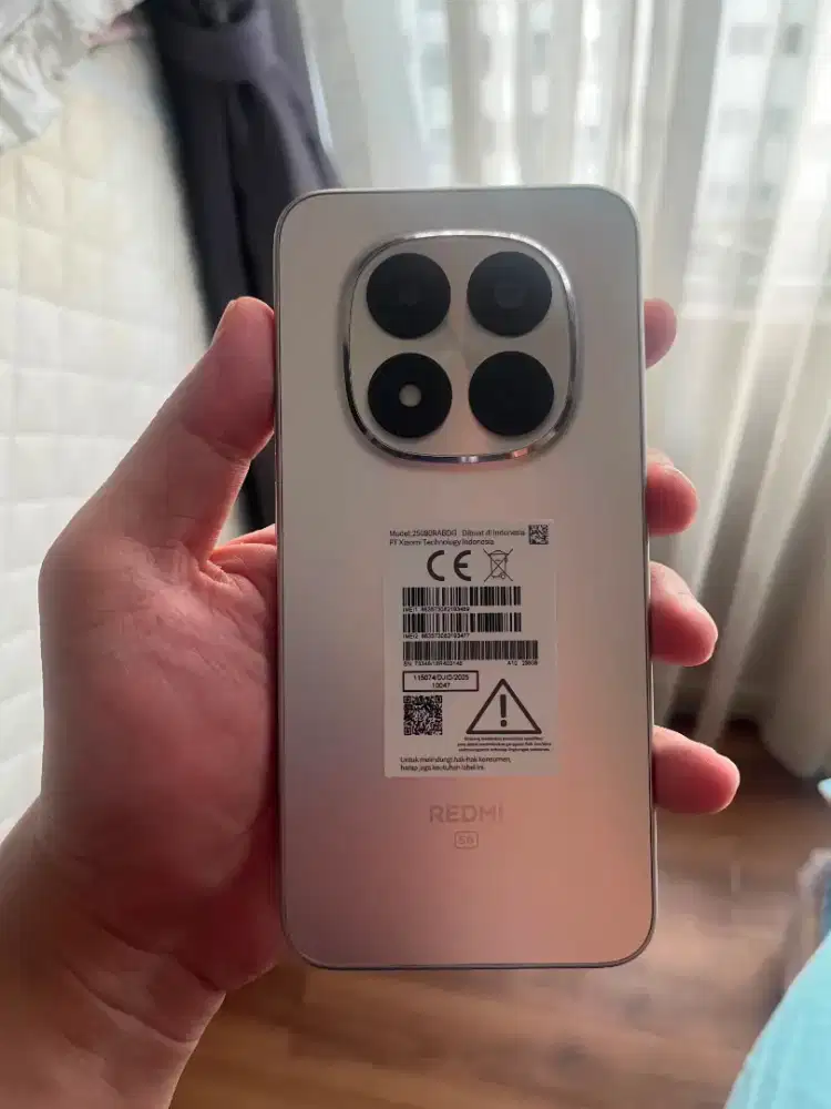 Xiaomi Redmi Note 15 Pro 5G 8/256GB Titanium Fullset Like New