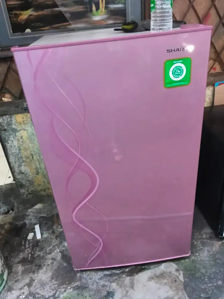Kulkas 1 pintu merk Sharp Ori Normal
