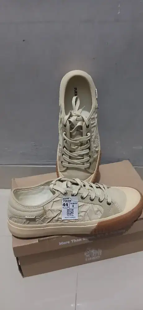 Sepatu Pakalolo size 44