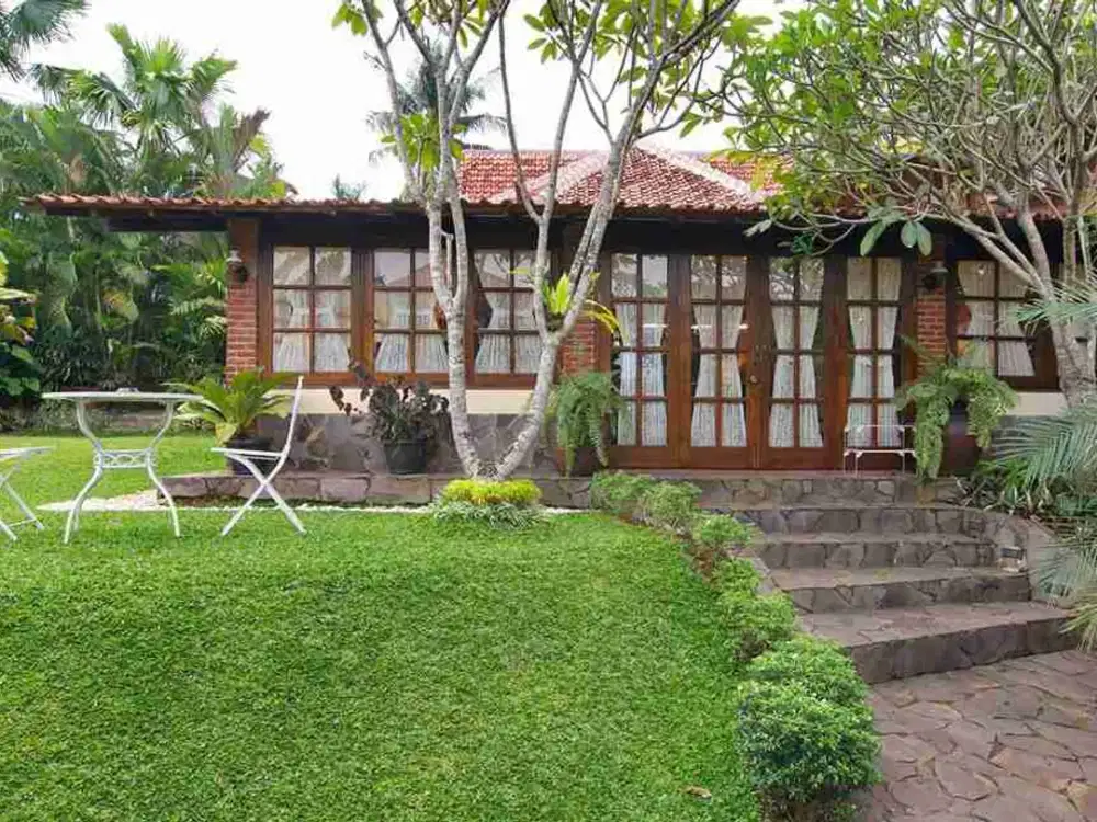 DIJUAL VILLA & RUMAH ETNIK MEWAH DI CINANGKA, SAWANGAN – DEPOK