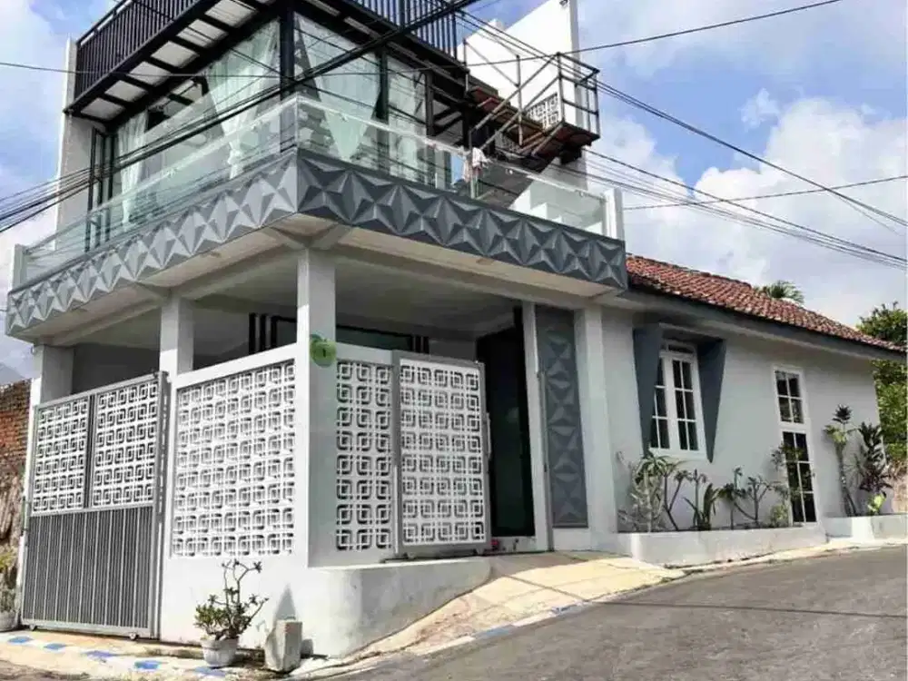 Rumah Villa Trunojoyo Songgokerto Kota Batu
