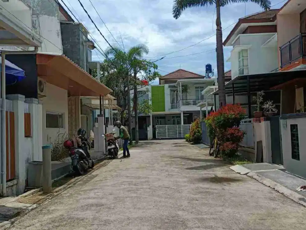 Rumah dalam cluster di Rancabolang Margahayu