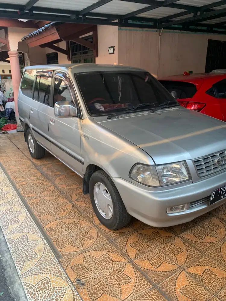 Toyota Kijang 2001 Bensin