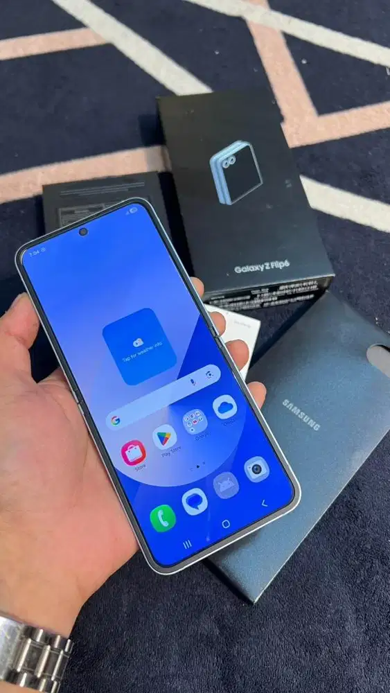 Samsung Galaxy Z Flip 6 12/512GB  blue color Like New, Siap Pakai!