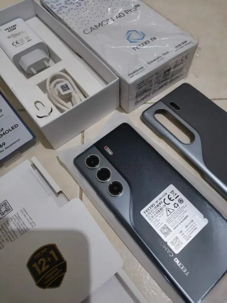 Tecno Camon 40 Pro 5G 12/256 fullset orian