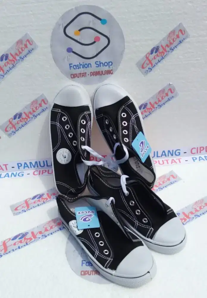 SEPATU SEKOLAH MURAH